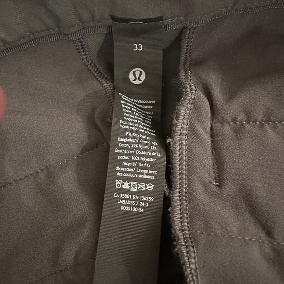 Lululemon men’s ABC classic Fit Trousers. 32” Long - Picture 2 of 3